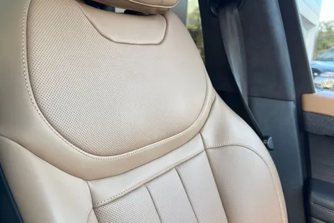 KN72YAK Land Rover Range Rover Sport 3.0 P510e Autobiography 5dr Thumbnail #50