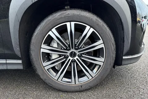 DC25HFM BYD Sealion 7 82.5kWh Comfort Auto 5dr Thumbnail #6