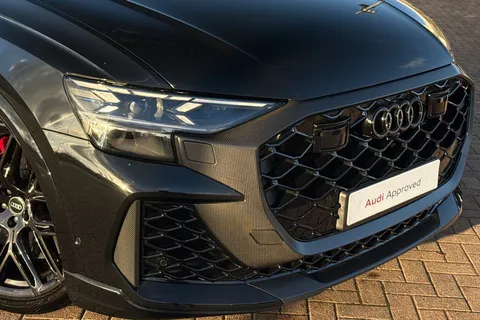 PN75GWZ Audi RS Q8 SUV performance Carbon Vorsprung   640 PS tiptronic Thumbnail #9