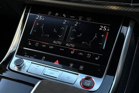 PN75GWZ Audi RS Q8 SUV performance Carbon Vorsprung   640 PS tiptronic Thumbnail #22