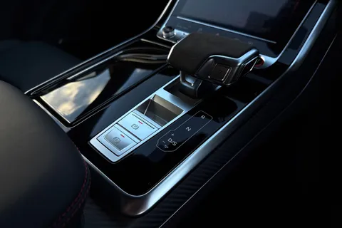 PN75GWZ Audi RS Q8 SUV performance Carbon Vorsprung   640 PS tiptronic Thumbnail #23