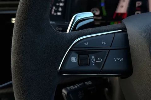 PN75GWZ Audi RS Q8 SUV performance Carbon Vorsprung   640 PS tiptronic Thumbnail #38