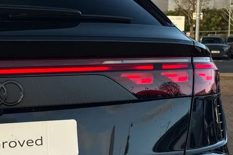 PN75GWZ Audi RS Q8 SUV performance Carbon Vorsprung   640 PS tiptronic Thumbnail #51