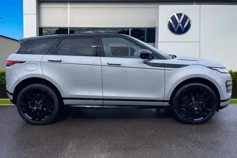 KO69VOG Land Rover Range Rover Evoque 2.0 D180 R-Dynamic HSE Auto 4WD Euro 6 (s/s) 5dr Thumbnail #4