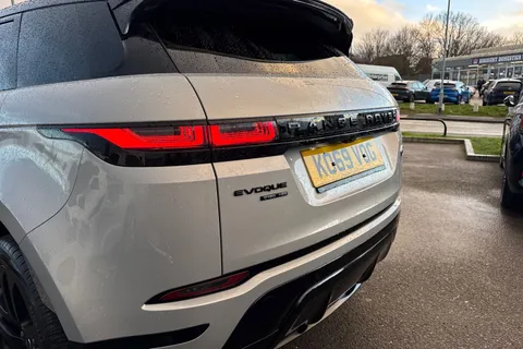 KO69VOG Land Rover Range Rover Evoque 2.0 D180 R-Dynamic HSE Auto 4WD Euro 6 (s/s) 5dr Thumbnail #16