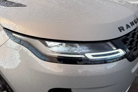 KO69VOG Land Rover Range Rover Evoque 2.0 D180 R-Dynamic HSE Auto 4WD Euro 6 (s/s) 5dr Thumbnail #30