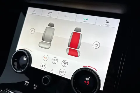 KO69VOG Land Rover Range Rover Evoque 2.0 D180 R-Dynamic HSE Auto 4WD Euro 6 (s/s) 5dr Thumbnail #49