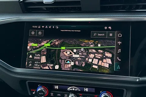 DV75ABX Audi Q3 2.0 TDI 35 Black Edition S Tronic Euro 6 (s/s) 5dr Thumbnail #17