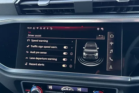 DV75ABX Audi Q3 2.0 TDI 35 Black Edition S Tronic Euro 6 (s/s) 5dr Thumbnail #36