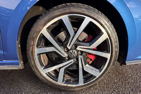 DG71ZTX Volkswagen Polo 2.0 TSI 207 GTI+ 5dr DSG ⭐18' Brescia Alloys, 1 Year VW Warranty⭐ Thumbnail #10