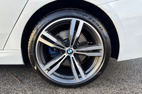 SJ19NAV BMW 6 Series Gran Turismo 2.0 630i M Sport GT Auto Euro 6 (s/s) 5dr Thumbnail #12