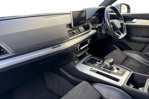 MW69XEZ Audi Q5 2.0 TDI 40 S line S Tronic quattro Euro 6 (s/s) 5dr Thumbnail #15
