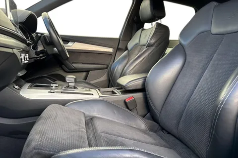 MW69XEZ Audi Q5 2.0 TDI 40 S line S Tronic quattro Euro 6 (s/s) 5dr Thumbnail #16