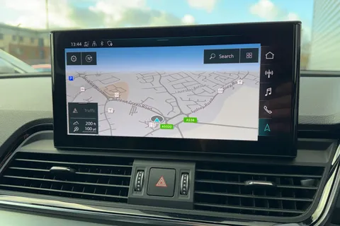 HF71VHH Audi Q5 2.0 TDI 40 S line Sportback S Tronic quattro Euro 6 (s/s) 5dr Thumbnail #17