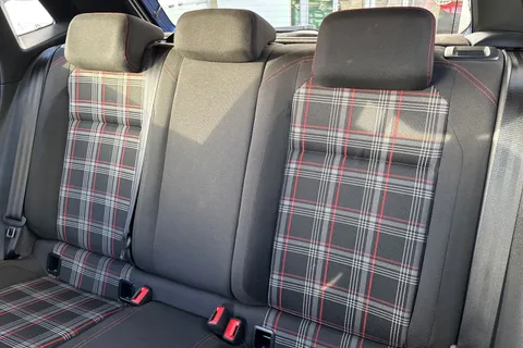 DG71ZTX Volkswagen Polo 2.0 TSI 207 GTI+ 5dr DSG ⭐18' Brescia Alloys, 1 Year VW Warranty⭐ Thumbnail #19