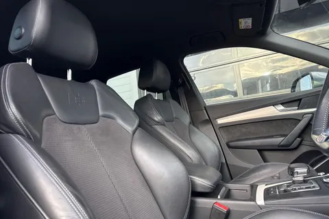 MW69XEZ Audi Q5 2.0 TDI 40 S line S Tronic quattro Euro 6 (s/s) 5dr Thumbnail #24