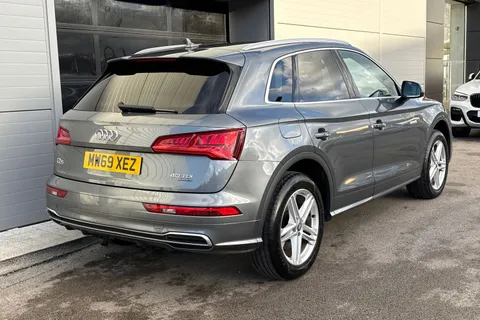 MW69XEZ Audi Q5 2.0 TDI 40 S line S Tronic quattro Euro 6 (s/s) 5dr Thumbnail #29