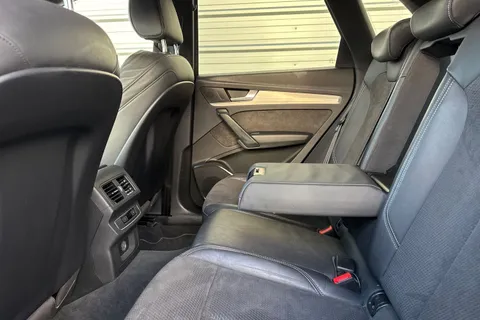 MW69XEZ Audi Q5 2.0 TDI 40 S line S Tronic quattro Euro 6 (s/s) 5dr Thumbnail #37