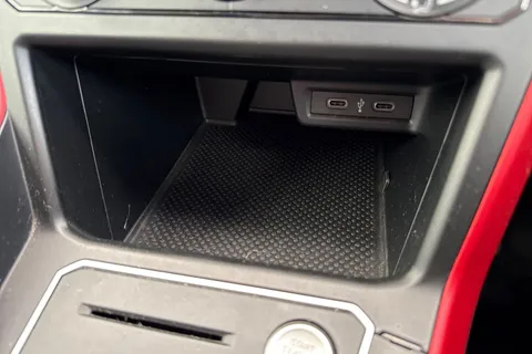 DG71ZTX Volkswagen Polo 2.0 TSI 207 GTI+ 5dr DSG ⭐18' Brescia Alloys, 1 Year VW Warranty⭐ Thumbnail #38