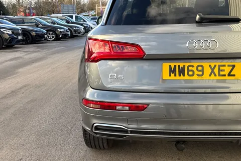 MW69XEZ Audi Q5 2.0 TDI 40 S line S Tronic quattro Euro 6 (s/s) 5dr Thumbnail #38