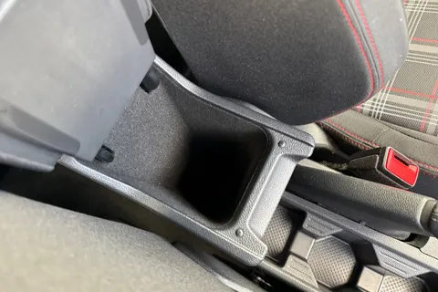 DG71ZTX Volkswagen Polo 2.0 TSI 207 GTI+ 5dr DSG ⭐18' Brescia Alloys, 1 Year VW Warranty⭐ Thumbnail #40