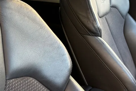 MW69XEZ Audi Q5 2.0 TDI 40 S line S Tronic quattro Euro 6 (s/s) 5dr Thumbnail #40