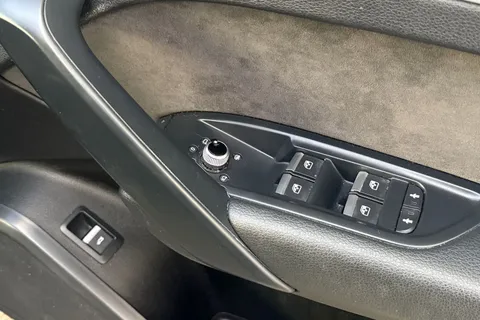 MW69XEZ Audi Q5 2.0 TDI 40 S line S Tronic quattro Euro 6 (s/s) 5dr Thumbnail #43