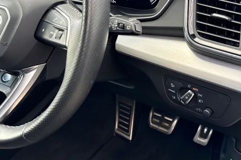 HF71VHH Audi Q5 2.0 TDI 40 S line Sportback S Tronic quattro Euro 6 (s/s) 5dr Thumbnail #44