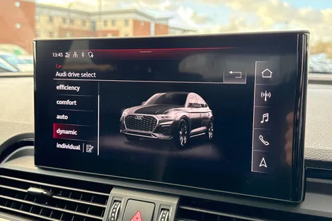 HF71VHH Audi Q5 2.0 TDI 40 S line Sportback S Tronic quattro Euro 6 (s/s) 5dr Thumbnail #51