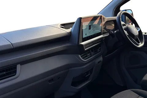 BT75CLU Volkswagen Transporter 2.0 TDI 150 Commerce Pro Van Auto Thumbnail #15