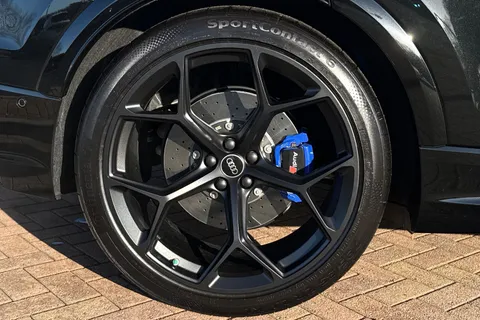 PN75GUW Audi RS Q8 SUV performance Carbon Vorsprung   640 PS tiptronic Thumbnail #10