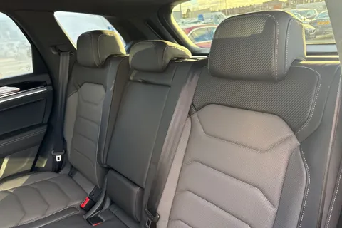 YN75WMA Volkswagen Touareg 3.0 V6 TDI 4Motion 286 Black Edition 5dr Tip Auto, **TOW BAR, CLIMATE SEATS Thumbnail #13