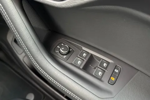 YN75WMA Volkswagen Touareg 3.0 V6 TDI 4Motion 286 Black Edition 5dr Tip Auto, **TOW BAR, CLIMATE SEATS Thumbnail #17