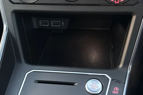 MF20LYU Volkswagen Polo 2.0 TSI GTI+ 5dr DSG **DEEP IRON DASH** Thumbnail #35