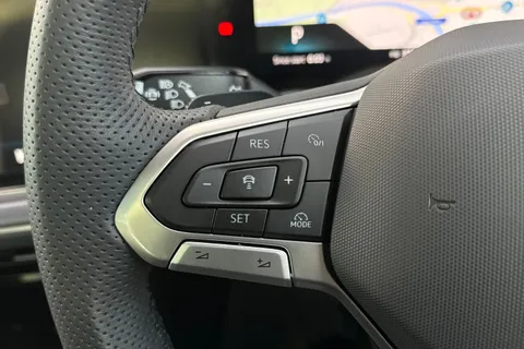 YN75WMA Volkswagen Touareg 3.0 V6 TDI 4Motion 286 Black Edition 5dr Tip Auto, **TOW BAR, CLIMATE SEATS Thumbnail #35