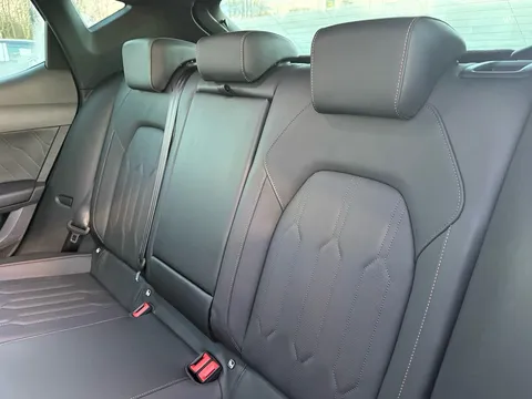 WL22CKA CUPRA Leon 2.0 TSI 300 VZ3 5dr DSG, **PANORAMIC SUNROOF** Thumbnail #13