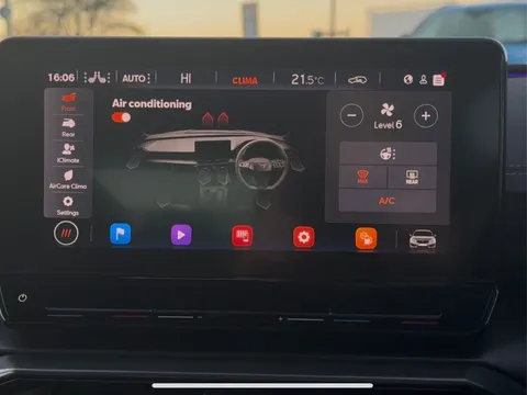 WL22CKA CUPRA Leon 2.0 TSI 300 VZ3 5dr DSG, **PANORAMIC SUNROOF** Thumbnail #18