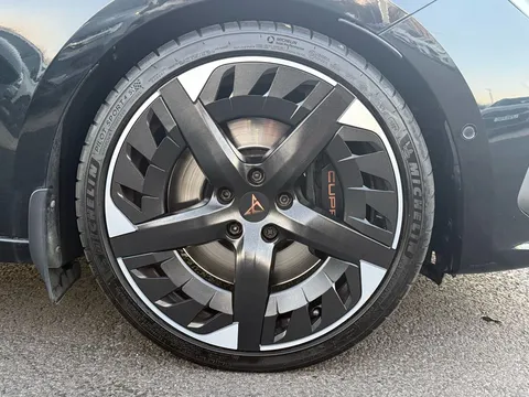 WL22CKA CUPRA Leon 2.0 TSI 300 VZ3 5dr DSG, **PANORAMIC SUNROOF** Thumbnail #22