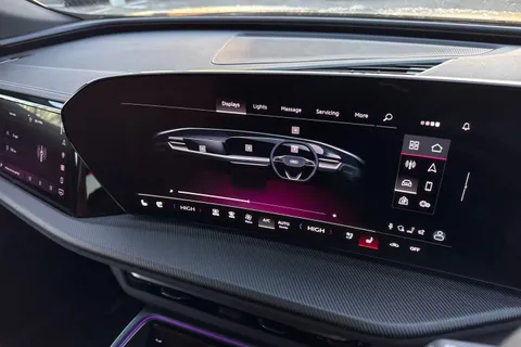 SW25KWS Audi SQ5 Launch Edition TFSI  367 PS S tronic Thumbnail #43