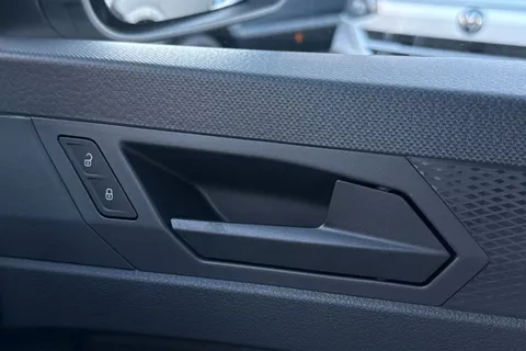 MF75FDU Volkswagen Caddy C20 Caddy Cargo Commerce Pro SWB 102 PS 2.0 TDI 6sp Manual Thumbnail #17