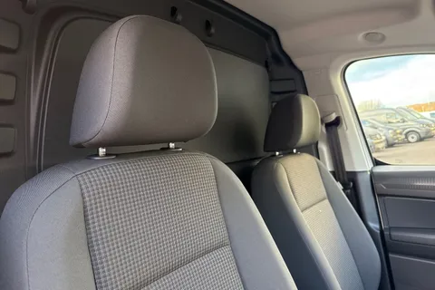 MF75FDC Volkswagen C20` C20 Caddy Cargo Commerce Plus SWB 102 PS 2.0 TDI 6sp Manual Thumbnail #20