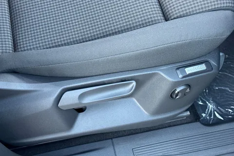 MF75FDU Volkswagen Caddy C20 Caddy Cargo Commerce Pro SWB 102 PS 2.0 TDI 6sp Manual Thumbnail #32