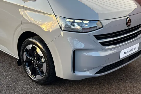 BT75AVX Volkswagen Transporter 2.0 TDI 150 Commerce Pro Van Auto-4Motion Thumbnail #9