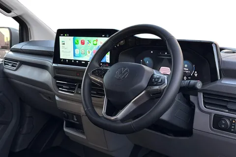 BT75AWP Volkswagen Transporter 2.0 TDI 150 Commerce Pro Van Auto-4Motion Thumbnail #14