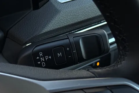 BT75AVX Volkswagen Transporter 2.0 TDI 150 Commerce Pro Van Auto-4Motion Thumbnail #23