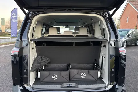 YT75NDC Volkswagen ID. Buzz 210kW Style Pro 86kWh 5dr LWB Auto [7 Seat] Thumbnail #9