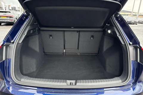 PX75KNJ Audi Q4 125kW 35 55kWh Black Edition 5dr Auto Thumbnail #8