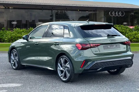 PX75KLE Audi A3 2.0 TDI 150 Black Edition 5dr S Tronic Thumbnail #3