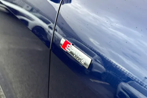 PX75KNJ Audi Q4 125kW 35 55kWh Black Edition 5dr Auto Thumbnail #23