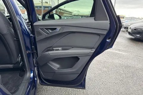 PX75KNJ Audi Q4 125kW 35 55kWh Black Edition 5dr Auto Thumbnail #38